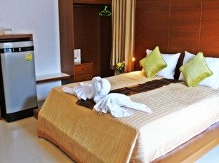 Sukcheewa Phuket 3*