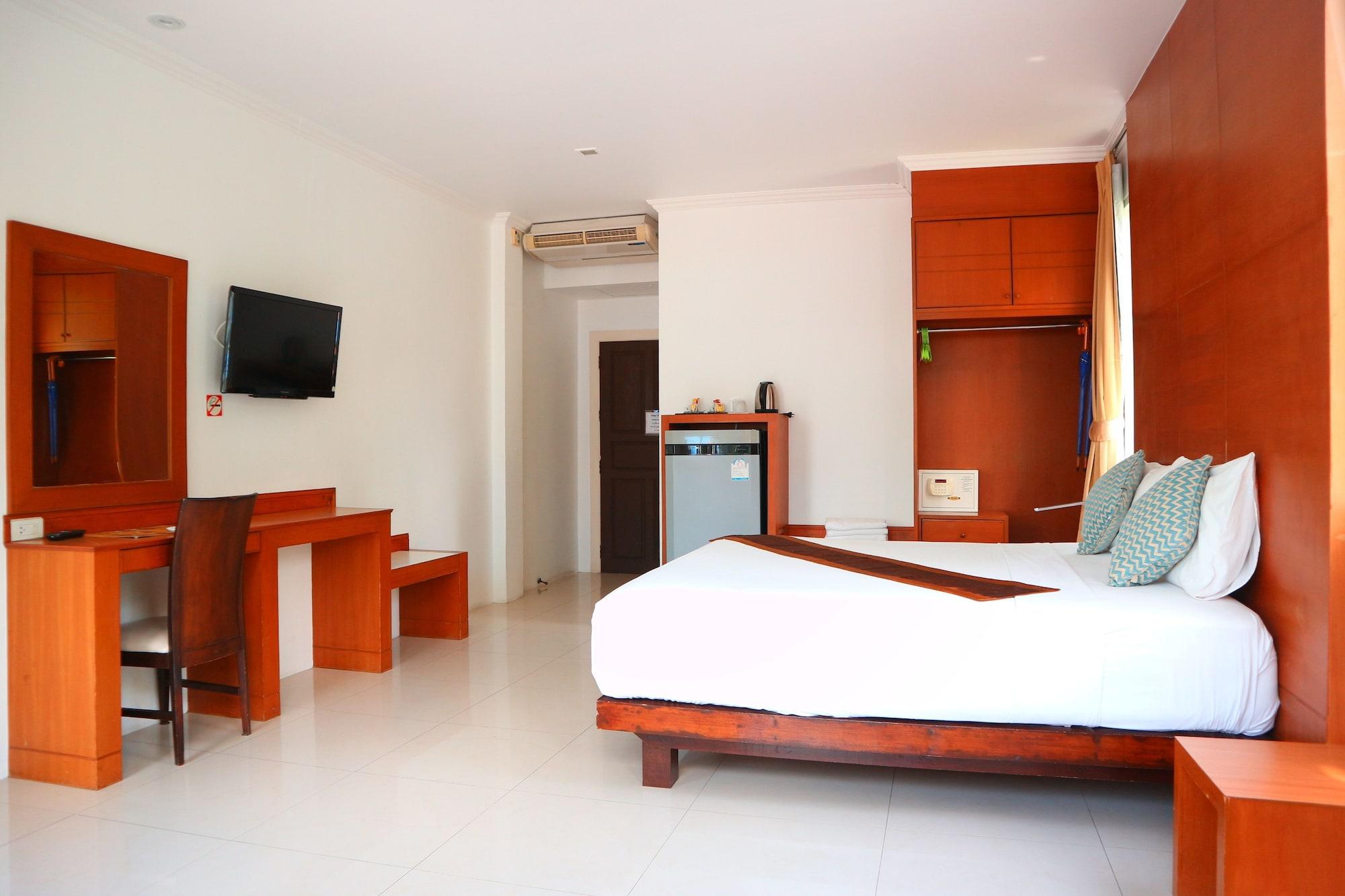 Khách sạn Sukcheewa Phuket