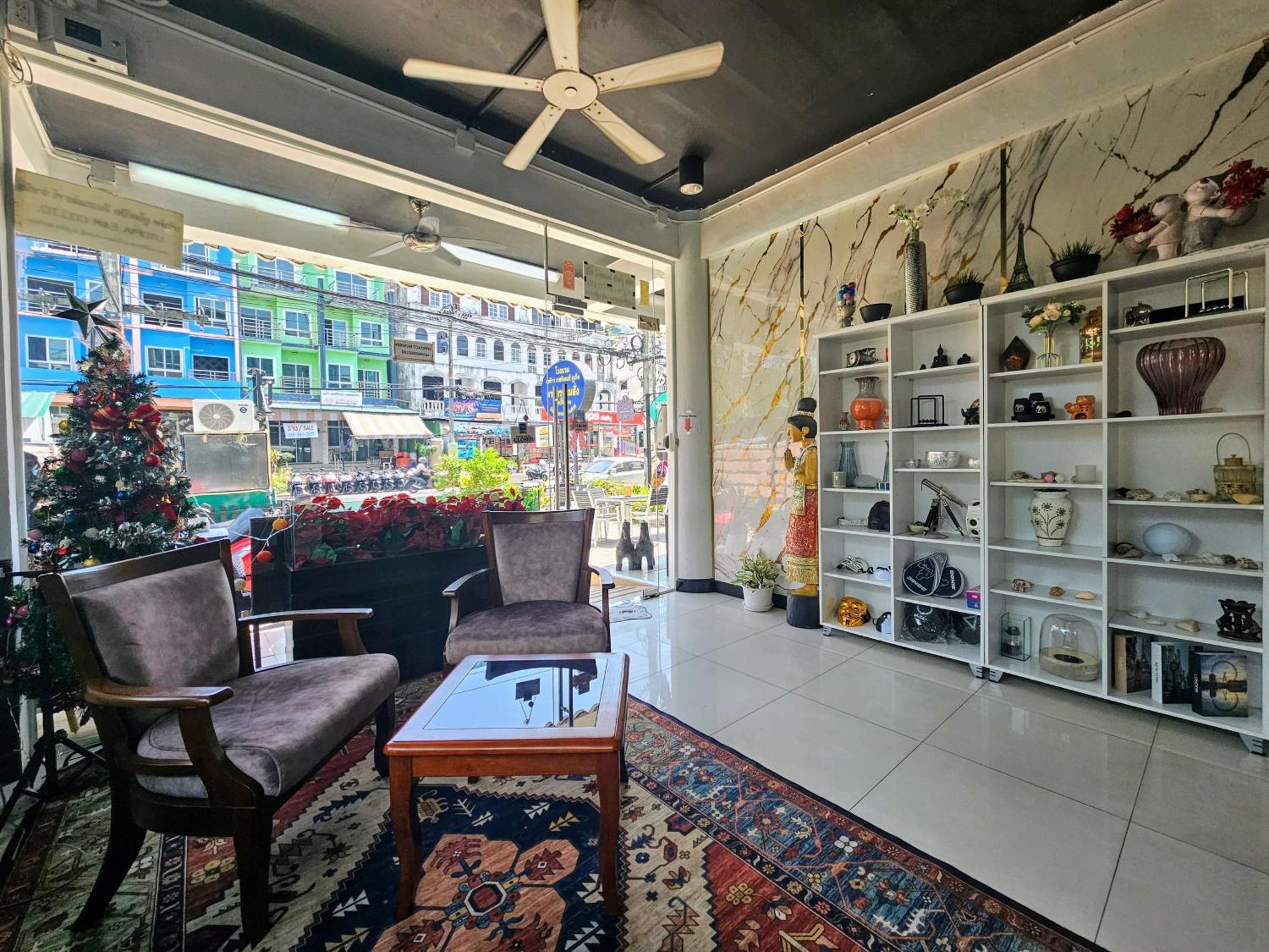 Khách sạn Sukcheewa Phuket