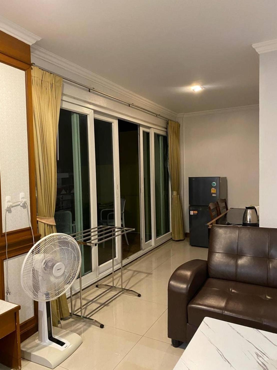 Sukcheewa Phuket Khách sạn