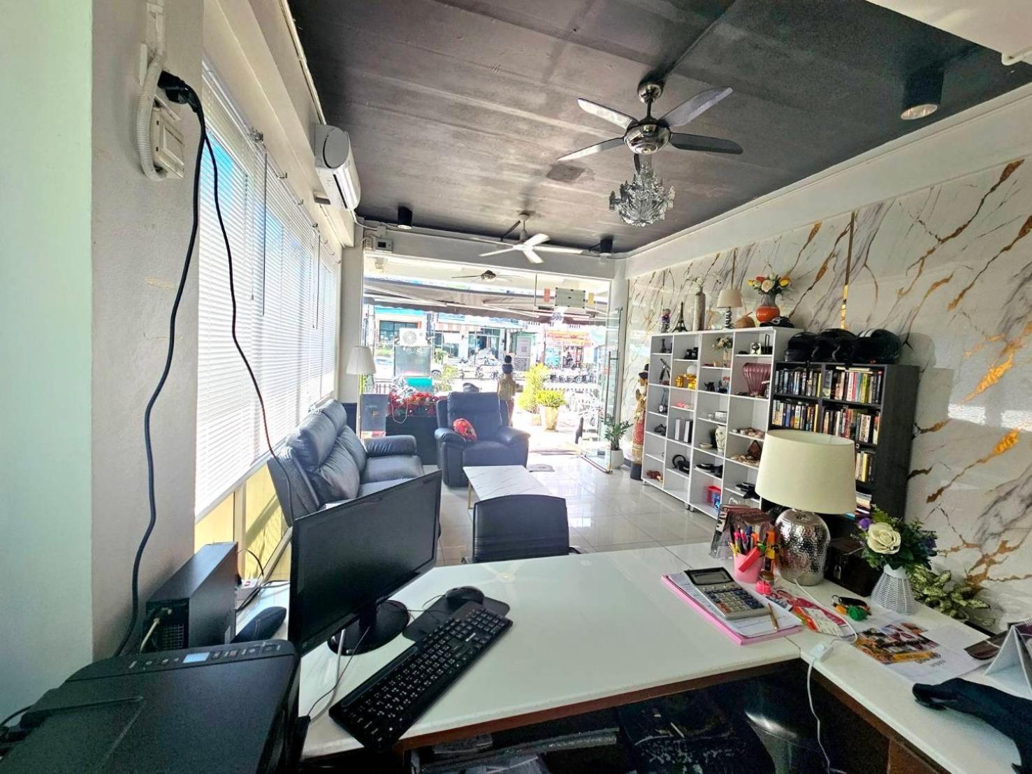 Sukcheewa Phuket Khách sạn Patong